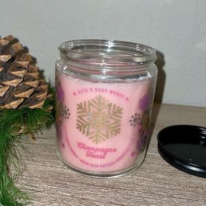 Bath & Body Works Candle